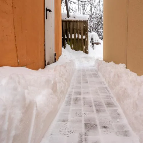 Schneeabtransport in Wiefelstede